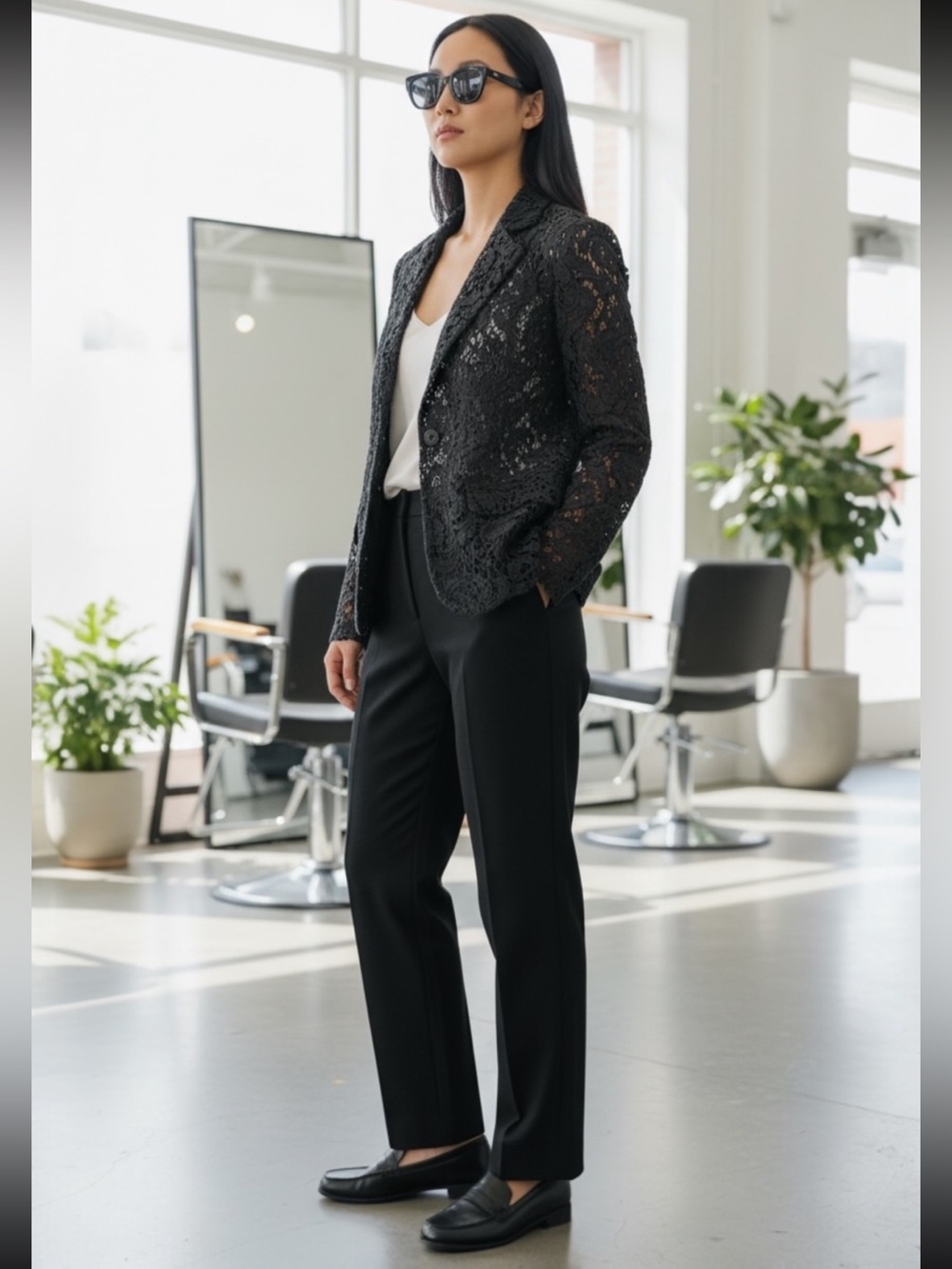 ECRU BLACK LACE OVERLAY LINED BUTTON DOWN LONG SLEEVE JACKET SIZE 2